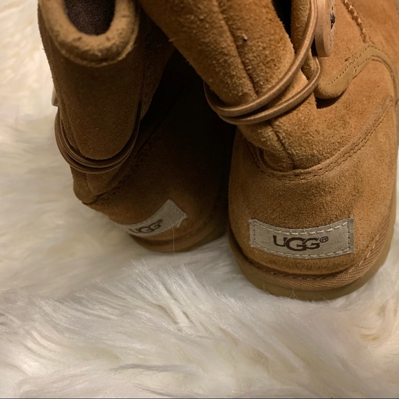 Uggs K Leona Mini Classic Mini  Boot - Picture 5 of 8
